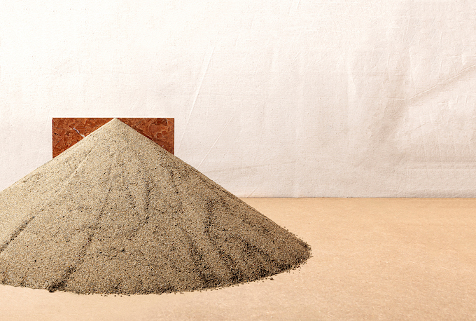 Cover Raw Color HeimTextil work spirituality trends textile