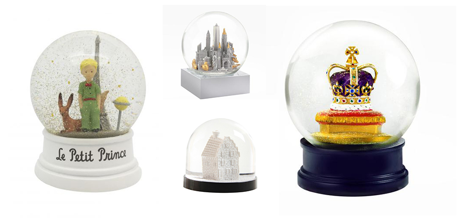 Snow globes souvenirs trends merchandise