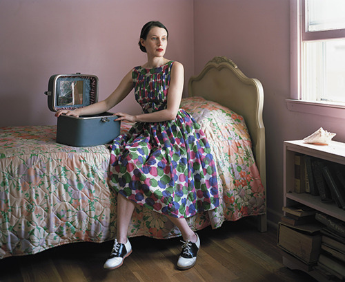 dressed up for travel comfy shoes