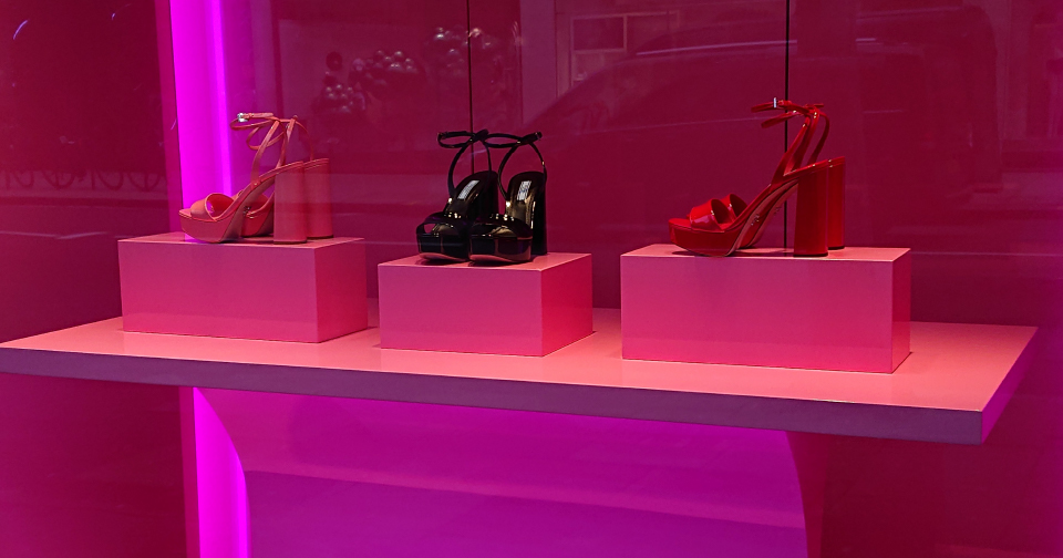 prada retail inspiratie kleur! magenta stijlgroepen