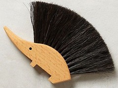 borsteltje van Anthropologie