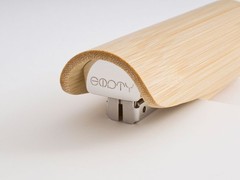 kantooraccessoires van bamboe van Yu Jian